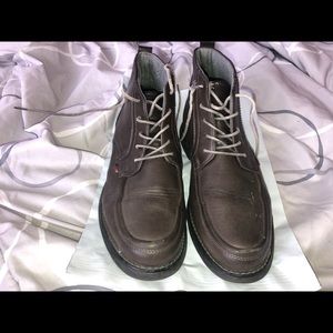Tommy Hilfiger Boots Men’s Size 9.5